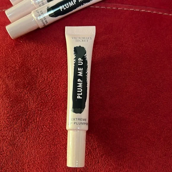 VS 5pc Plump Me Up Extreme lip plumper Almost Nude